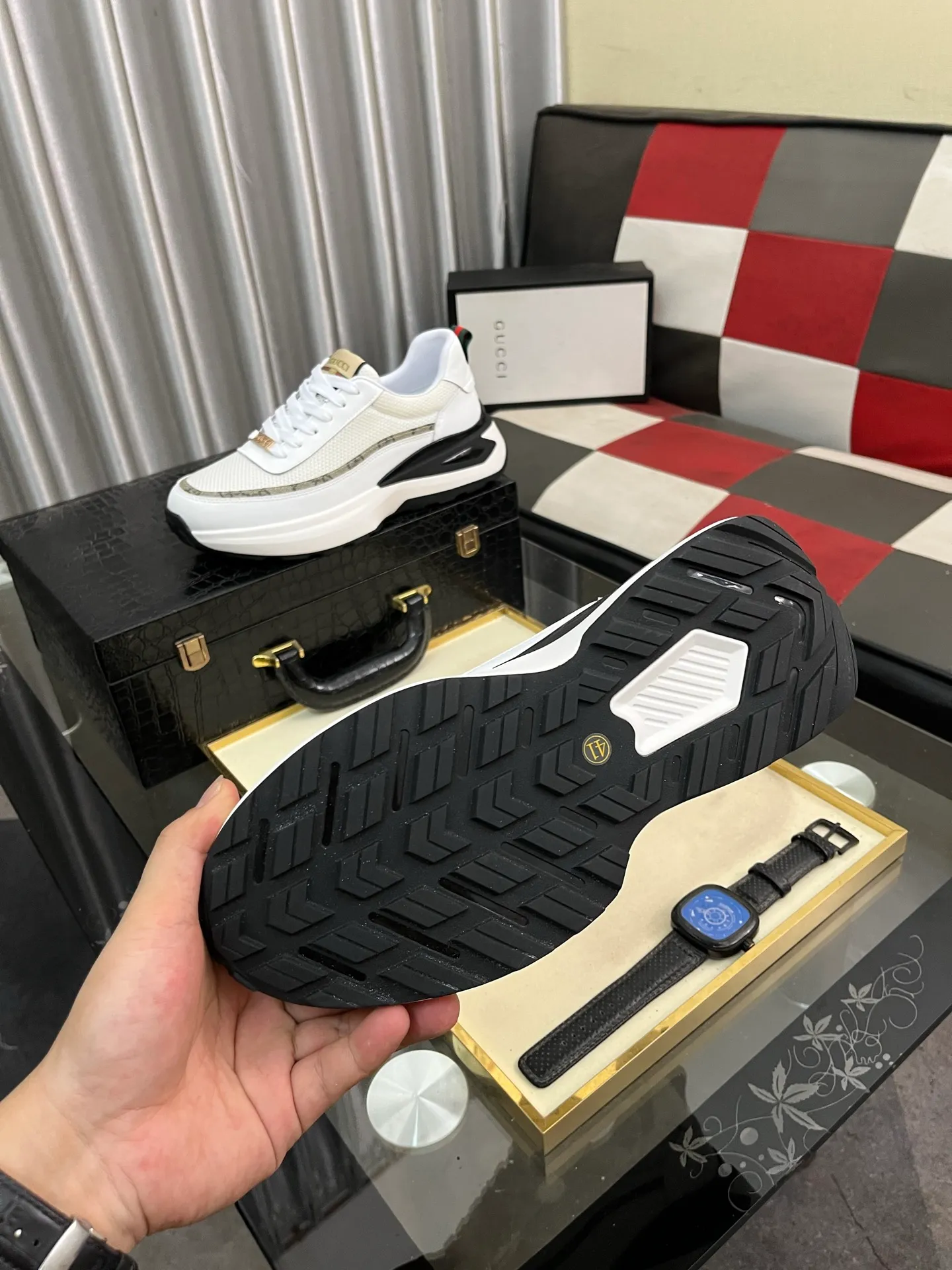 Men's Men's Shoes 💰458 ⌚️⌚️[GUCCI] Gucci men's casual shoes are absolutely popular 🔥The ultimate matching item for trendy men! The charm of super texture is irresistible, the main recommendation, the flower leather color is bright! The upper is made of high-quality brand printed fabric with cowhide, breathable leather lining and wear-resistant rubber sole, noble and elegant! Extremely comfortable🎁🎁You can be as handsome as you want💪 38-443️⃣colors available